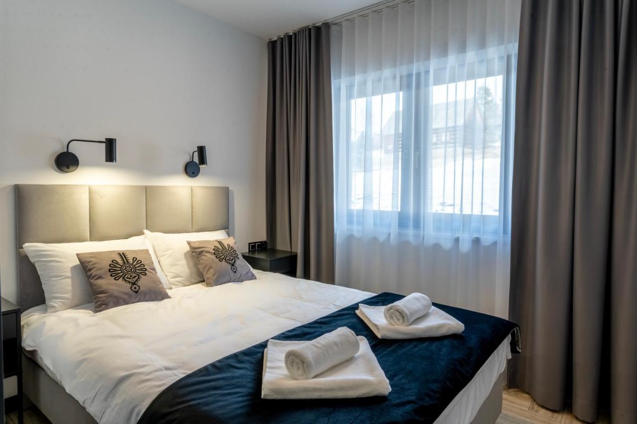 Stylchyn 90 Apartamenty Nad Jeziorem Czorsztynskim クルシュコフツェ エクステリア 写真