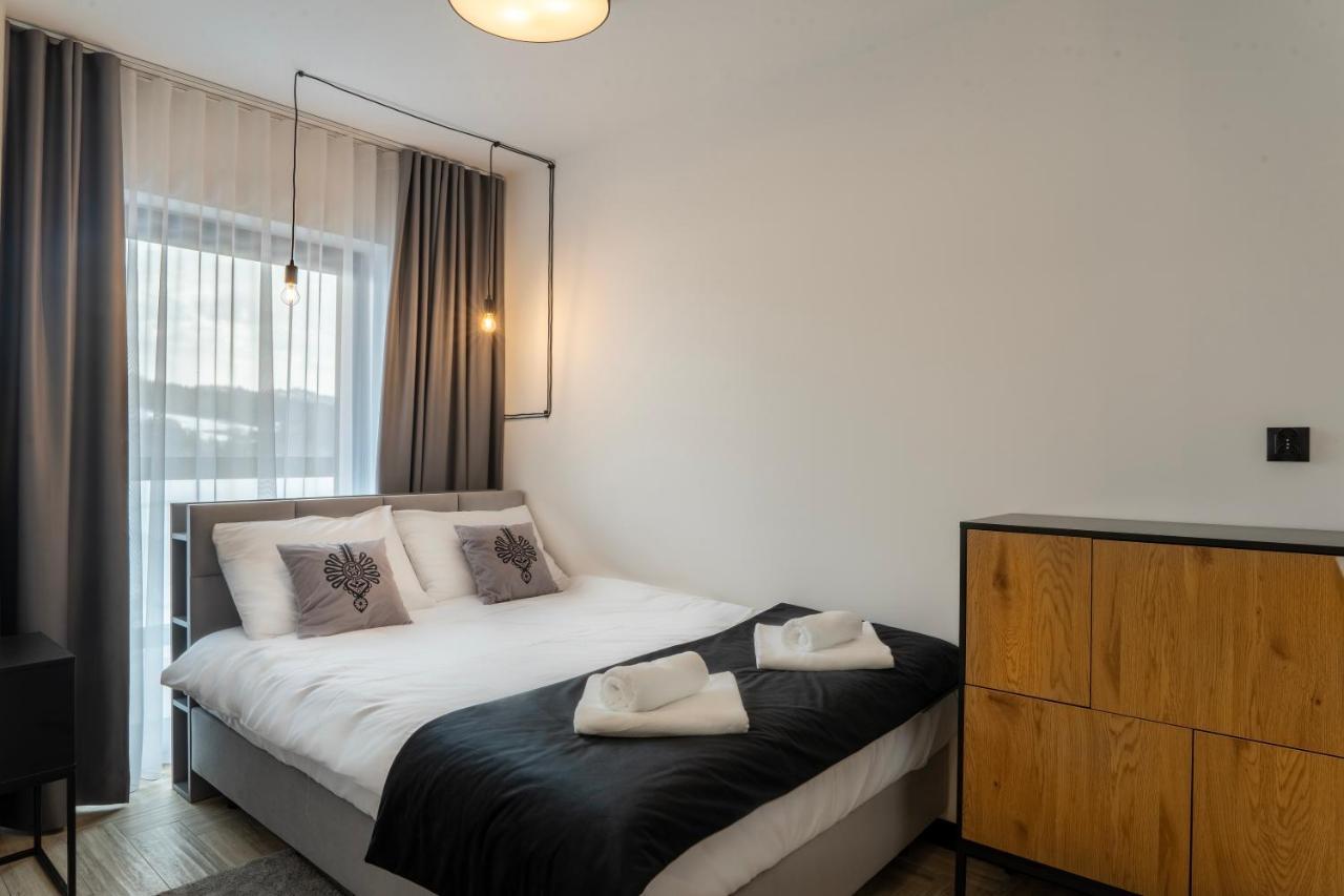 Stylchyn 90 Apartamenty Nad Jeziorem Czorsztynskim クルシュコフツェ エクステリア 写真