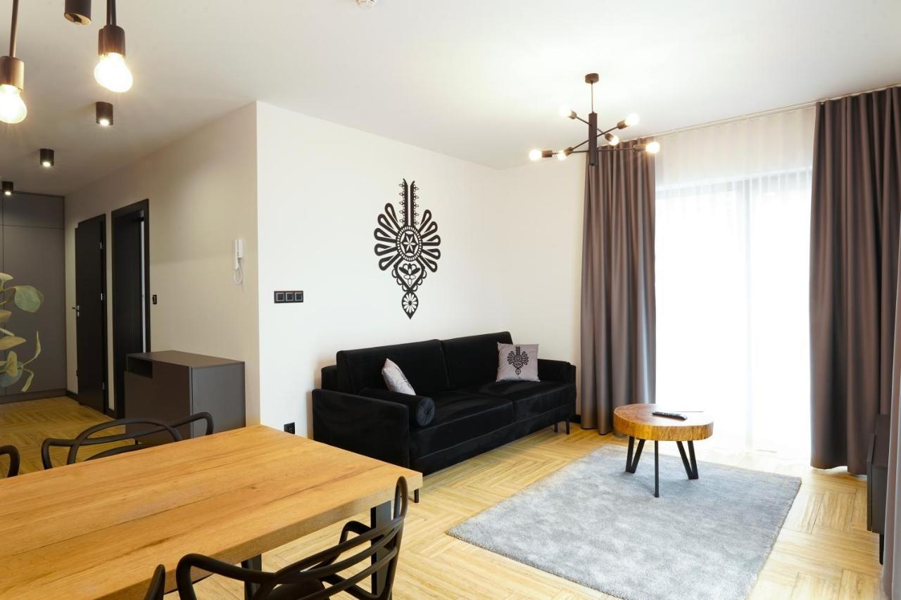 Stylchyn 90 Apartamenty Nad Jeziorem Czorsztynskim クルシュコフツェ エクステリア 写真