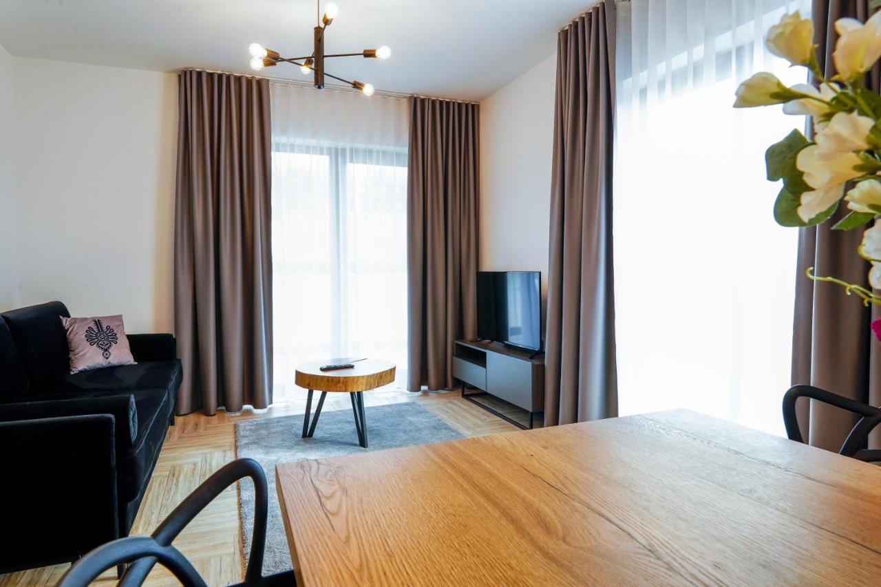 Stylchyn 90 Apartamenty Nad Jeziorem Czorsztynskim クルシュコフツェ エクステリア 写真