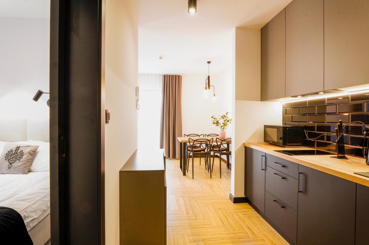 Stylchyn 90 Apartamenty Nad Jeziorem Czorsztynskim クルシュコフツェ エクステリア 写真