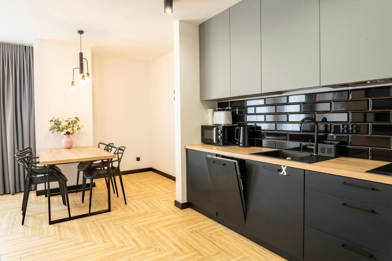 Stylchyn 90 Apartamenty Nad Jeziorem Czorsztynskim クルシュコフツェ エクステリア 写真
