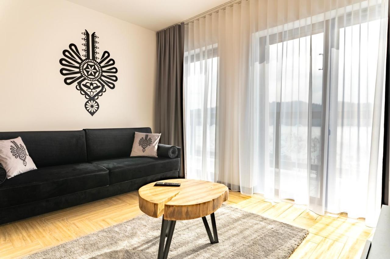 Stylchyn 90 Apartamenty Nad Jeziorem Czorsztynskim クルシュコフツェ エクステリア 写真