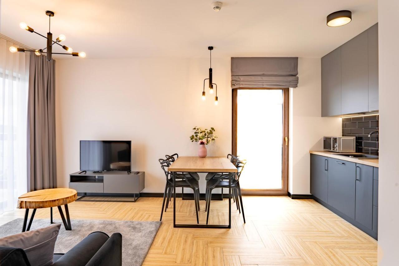 Stylchyn 90 Apartamenty Nad Jeziorem Czorsztynskim クルシュコフツェ エクステリア 写真