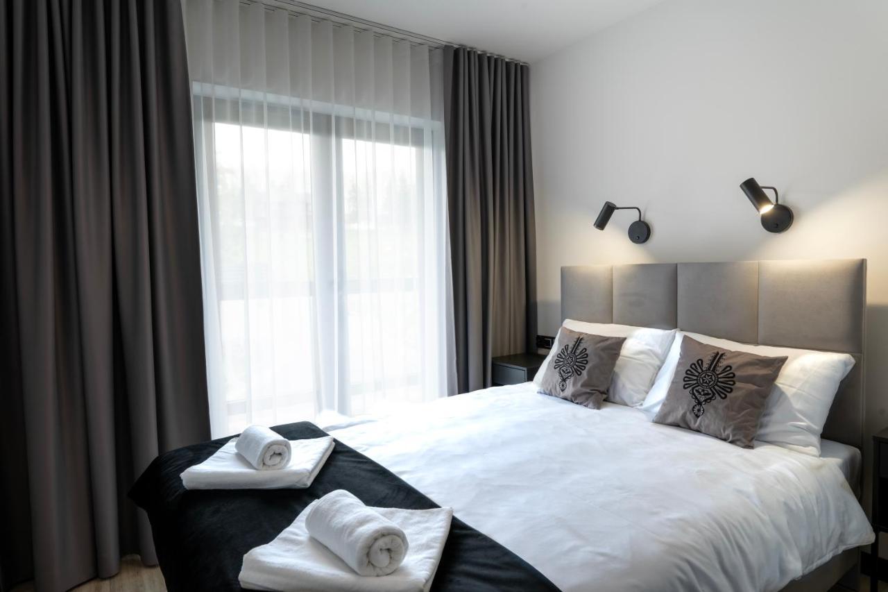 Stylchyn 90 Apartamenty Nad Jeziorem Czorsztynskim クルシュコフツェ エクステリア 写真
