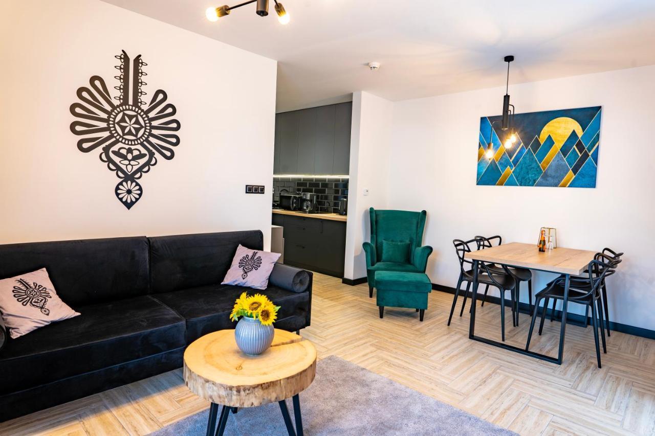 Stylchyn 90 Apartamenty Nad Jeziorem Czorsztynskim クルシュコフツェ エクステリア 写真