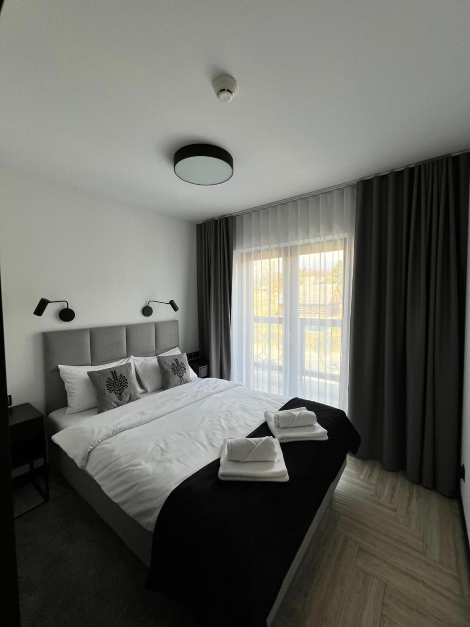 Stylchyn 90 Apartamenty Nad Jeziorem Czorsztynskim クルシュコフツェ エクステリア 写真